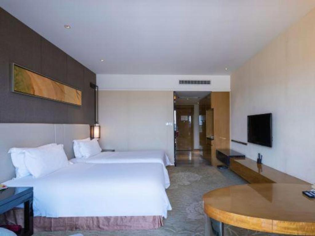 Haiyang Shenglong Jianguo Hotel Fengcheng  Экстерьер фото