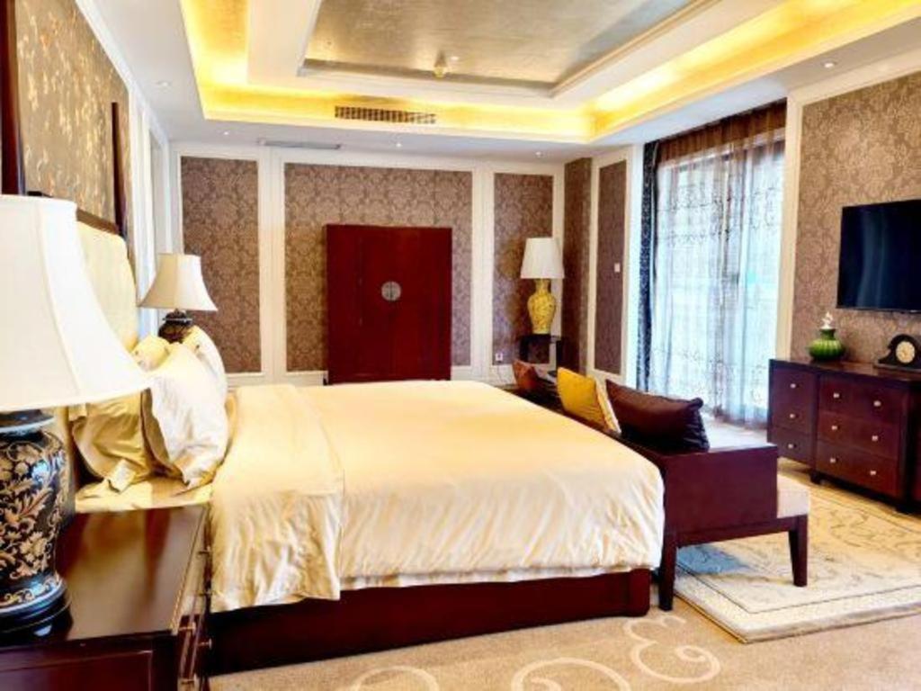 Haiyang Shenglong Jianguo Hotel Fengcheng  Экстерьер фото